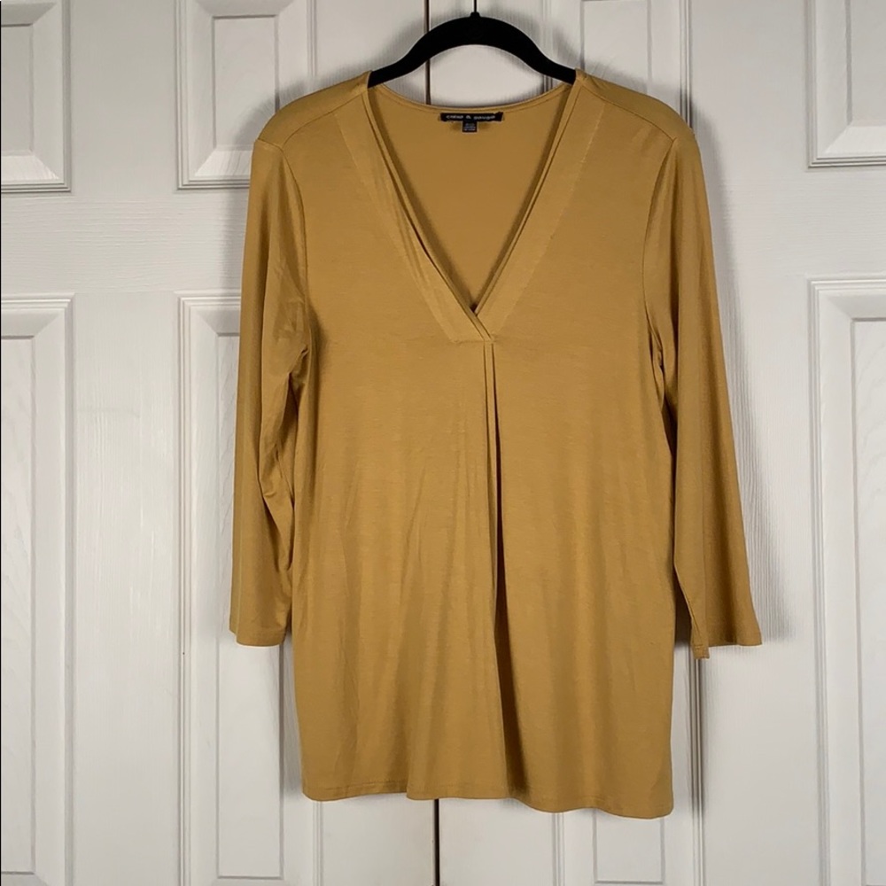 Medium Cable & Gauge mustard gold 3/4 sleeves